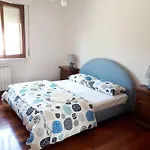 Casa Mario Dei Pini * Viareggio