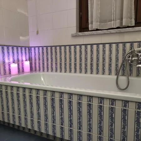 Casa Mario Dei Pini فياريجيو