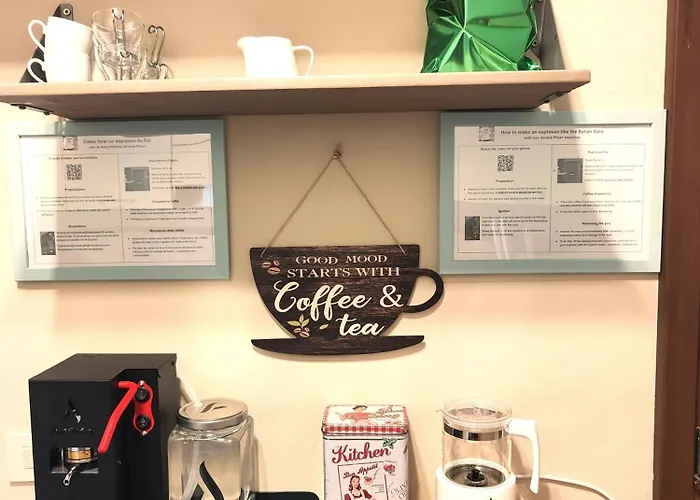 Casa Mario Dei Pini * Viareggio