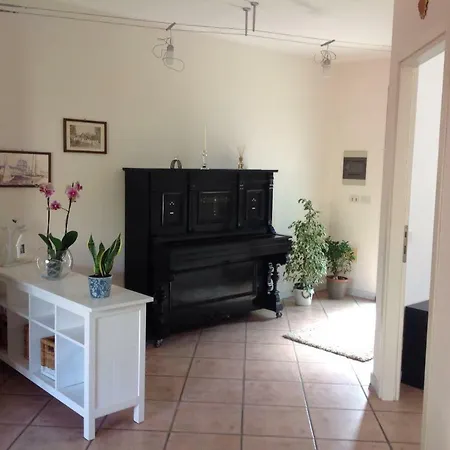 Casa Mario Dei Pini *
